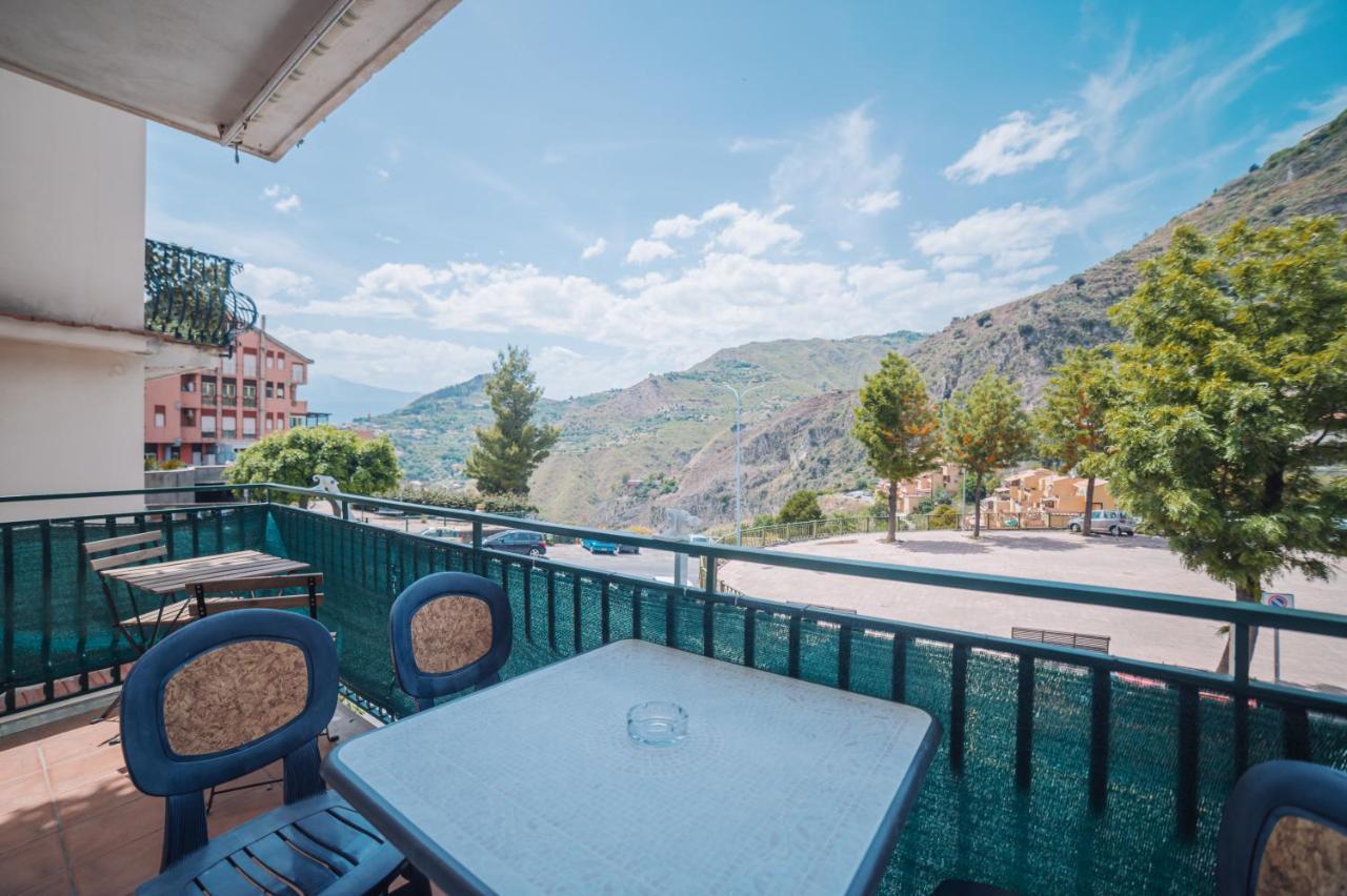 Taormina Casa Erika Family Apartment Екстериор снимка