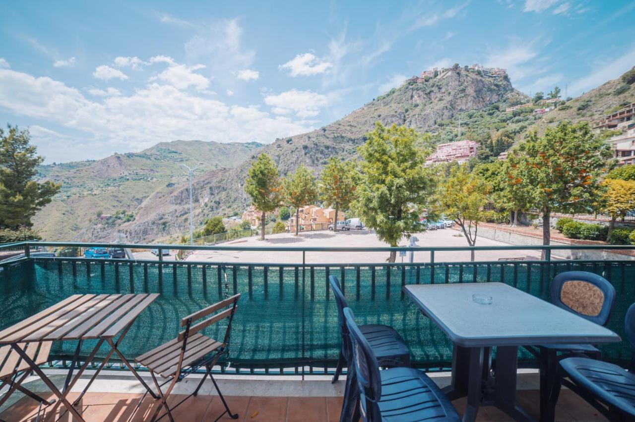 Taormina Casa Erika Family Apartment Екстериор снимка